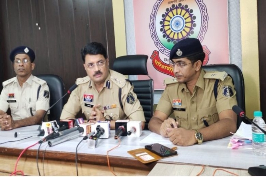 सांप काटने की झूठी कहानी रचाकर मुआवजा ठगा: बिलासपुर में वकील, डॉक्टर और परिजनों के खिलाफ केस दर्ज
