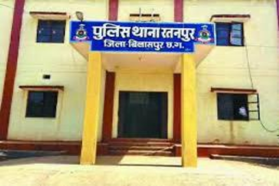 CGNEWS “रतनपुर में कलम और खाकी आमने-सामने: पत्रकार पर खबर लिखने की सज़ा!”