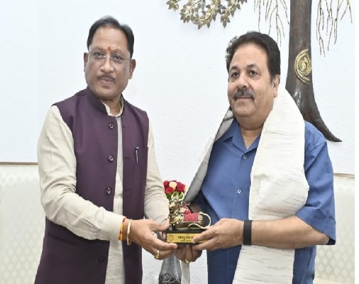 सीएम साय से बीसीसीआई उपाध्यक्ष राजीव शुक्ला ने की सौजन्य मुलाकात, छत्तीसगढ़ में खेल को बढ़ावा देने पर हुई चर्चा …