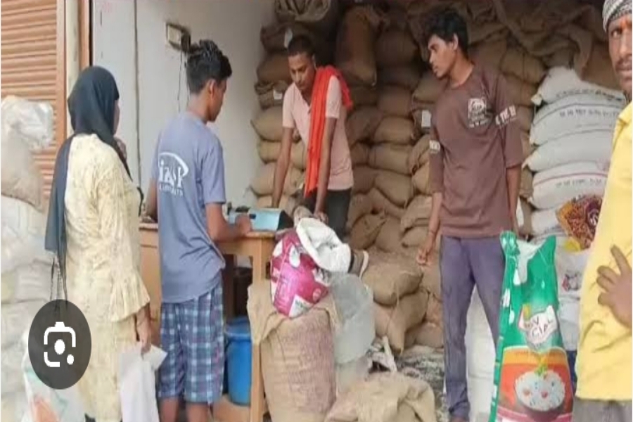 Brekings:बिरीमडेगा में राशन घोटाले की गूंज: प्रशासन की चुप्पी चौंकाने वाली, क्या अफसर भी ‘लूट’ में हिस्सेदार हैं?