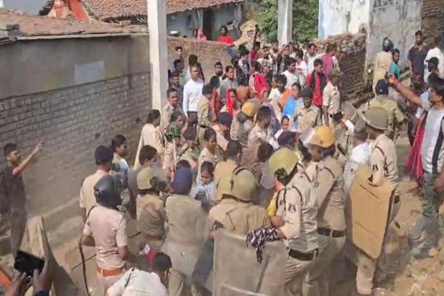 रायगढ़ मरीन ड्राइव विवाद