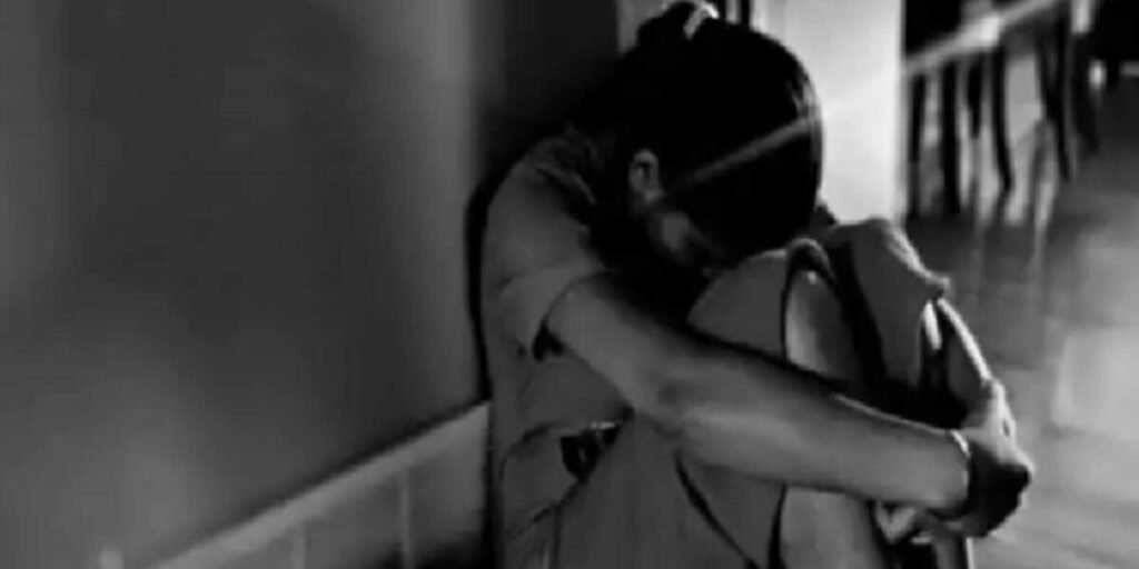 भांजे ने नाबालिग प्रेमिका को मामा के घर लाया, रेप कर हत्या की धमकी दी