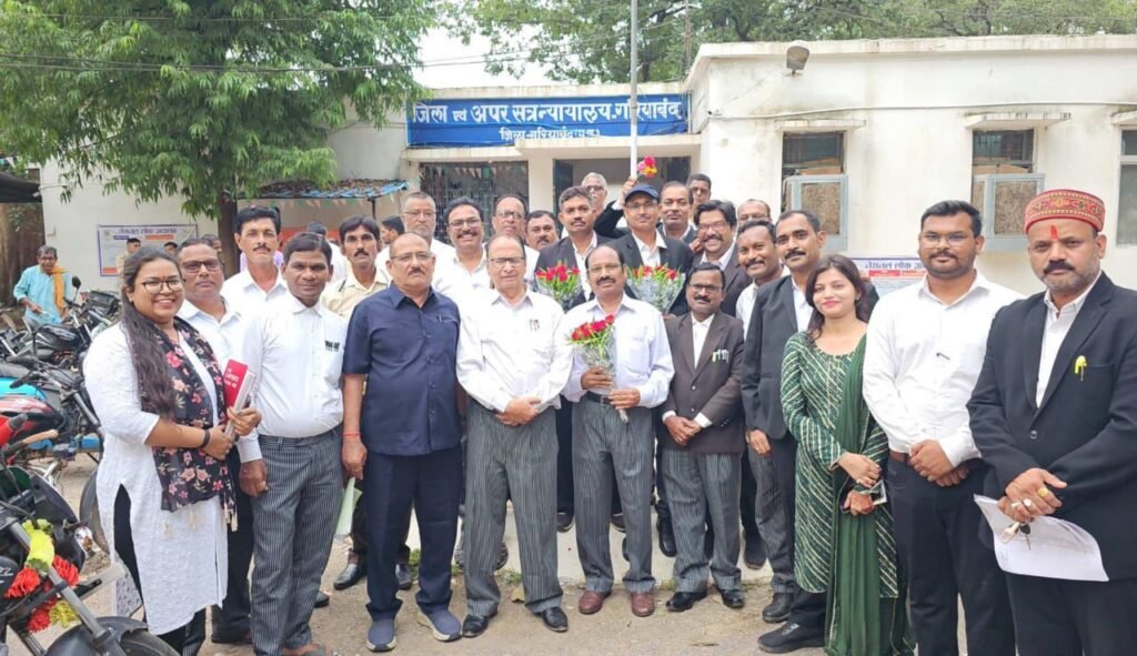 गरियाबंद अधिवक्ता संघ अध्यक्ष