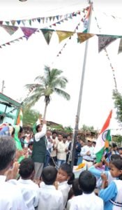 रानीपरतेवा में 15 अगस्त का ध्वजारोहण