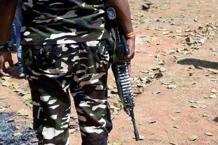 सीआरपीएफ की 228वीं बटालियन में थे तैनात जवान आलोक कुमार मिश्रा की पहचान हुई