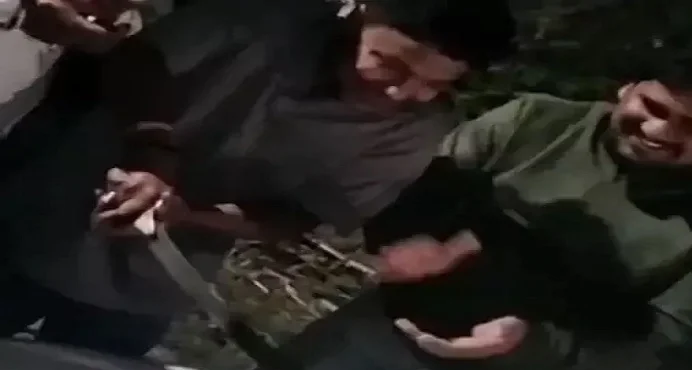 कोरबा: बद्री अग्रवाल का वीडियो वायरल, तलवार से केक काटने पर FIR