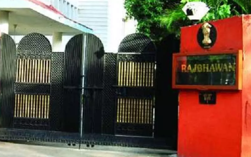 Women’s Commission: राजभवन में गूंजी महिला आयोग की कलह की गूंज