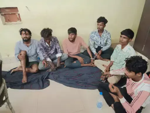 robber gang: लूट के बाद पुल से फेंकने की कोशिश, कोरबा में लुटेरों की कहानी आई सामने