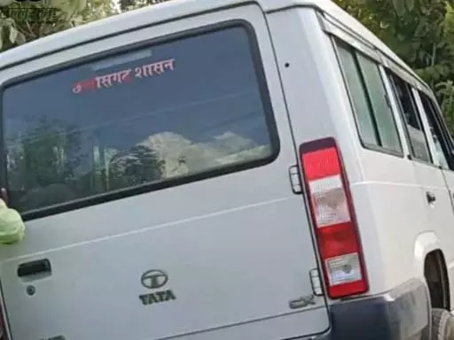 Gariaband Accident : नायब तहसीलदार ने लिया जायजा – दोनोश साहू ने भी घटनास्थल पर पहुँचकर स्थिति का निरीक्षण किया।