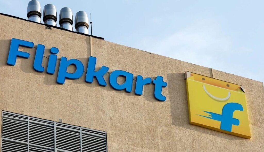 Flipkart Controversy : फ्लिपकार्ट के विवादित विज्ञापन ने मचाई हलचल, न्यूड मॉडल्स और बंदूक के विजुअल्स पर हंगामा Flipkart Controversy