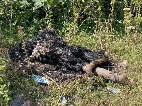 Burnt corpse : पहचान मिटाने के लिए जलाया गया शव? बिलासपुर में हत्या की आशंका Burnt corpse