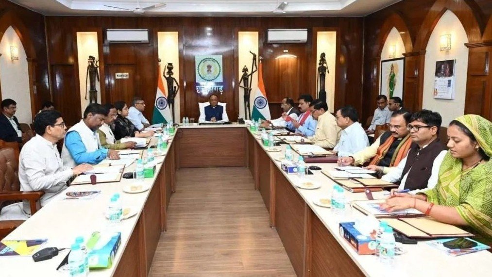Sai Cabinet Meeting : साय कैबिनेट बैठक 3 दिसंबर को, राज्य विकास और विधानसभा शीतकालीन सत्र पर होगी चर्चा