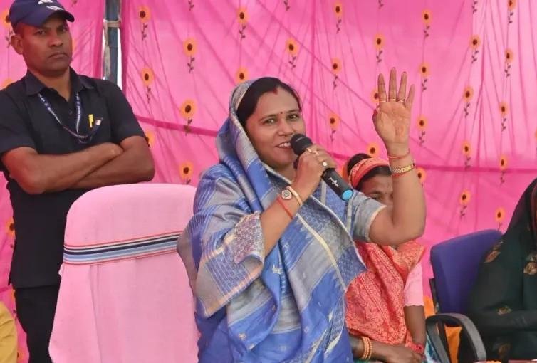 Shakuntala Singh Porte : प्रतापपुर की विधायक शकुंतला सिंह पोर्ते पर विवाद, फर्जी दस्तावेज से आरक्षित सीट से जीती चुनाव! Shakuntala Singh Porte