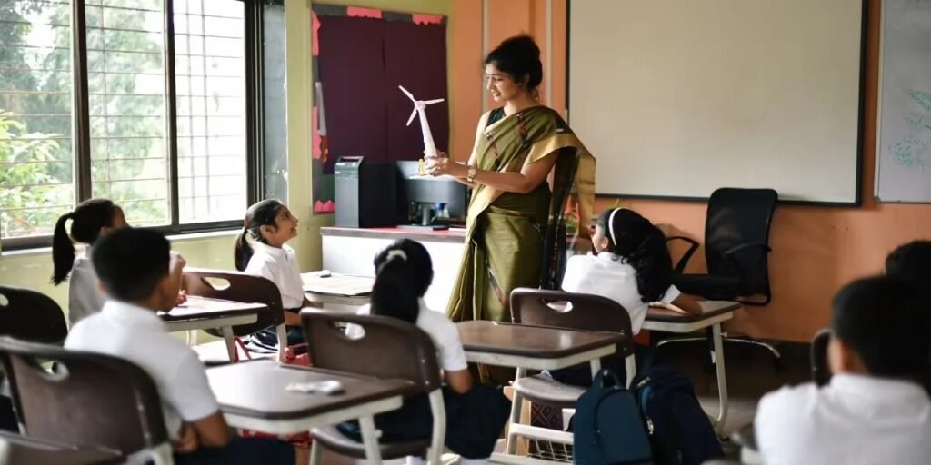 KVS NVS teacher recruitment :सरकारी नौकरी का सुनहरा मौका, केंद्रीय विद्यालय और नवोदय विद्यालय में 14,967 पदों पर भर्ती शुरू, TGT–PGT से लेकर नॉन-टीचिंग तक बड़े अवसर KVS NVS teacher recruitment