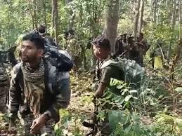 CG Breaking News: सुकमा में DRG जवानों और नक्सलियों के बीच भीषण मुठभेड़, 3 नक्सलियों के ढेर होने की खबर