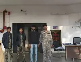 Fake DSP Arrest : छत्तीसगढ़ में बड़ा फ्रॉड, फर्जी DSP बनकर नौकरी का झांसा, आरोपी गिरफ्तार Fake DSP Arrest