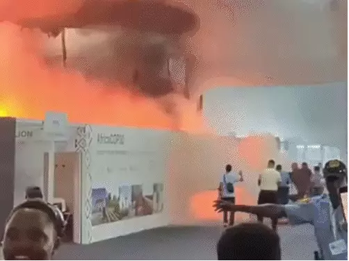 COP30 : ब्राजील के बेलेम में क्लाइमेट समिट स्थल पर अफरातफरी COP30