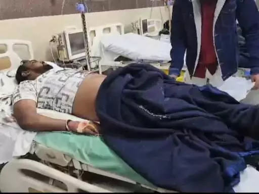 Do Guton Mein Maarapeet : बार में युवती के साथ छेड़खानी, दो गुटों में झगड़ा बढ़कर चाकूबाजी तक पहुंचा Do Guton Mein Maarapeet