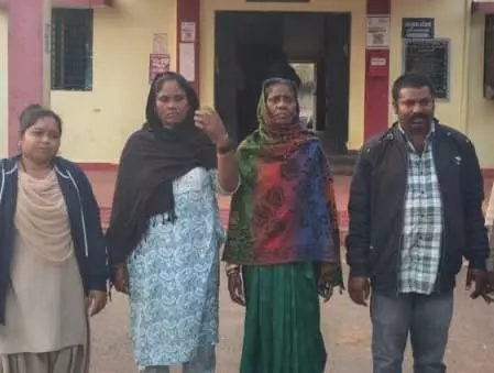 Tantra Mantra Fraud Chhattisgarh : झाड़-फूंक के नाम पर धोखाधड़ी, दो महिलाएं व एक पुरुष पुलिस की गिरफ्त में Tantra Mantra Fraud Chhattisgarh