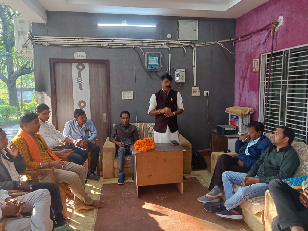 पत्रकार महासंघ छत्तीसगढ़ की वार्षिक समीक्षा बैठक में गूंजा सशक्त संदेश — प्रदेश अध्यक्ष सुनील यादव बोले, संगठन की मर्यादा और अनुशासन सर्वोपरि! पत्रकार महासंघ छत्तीसगढ़