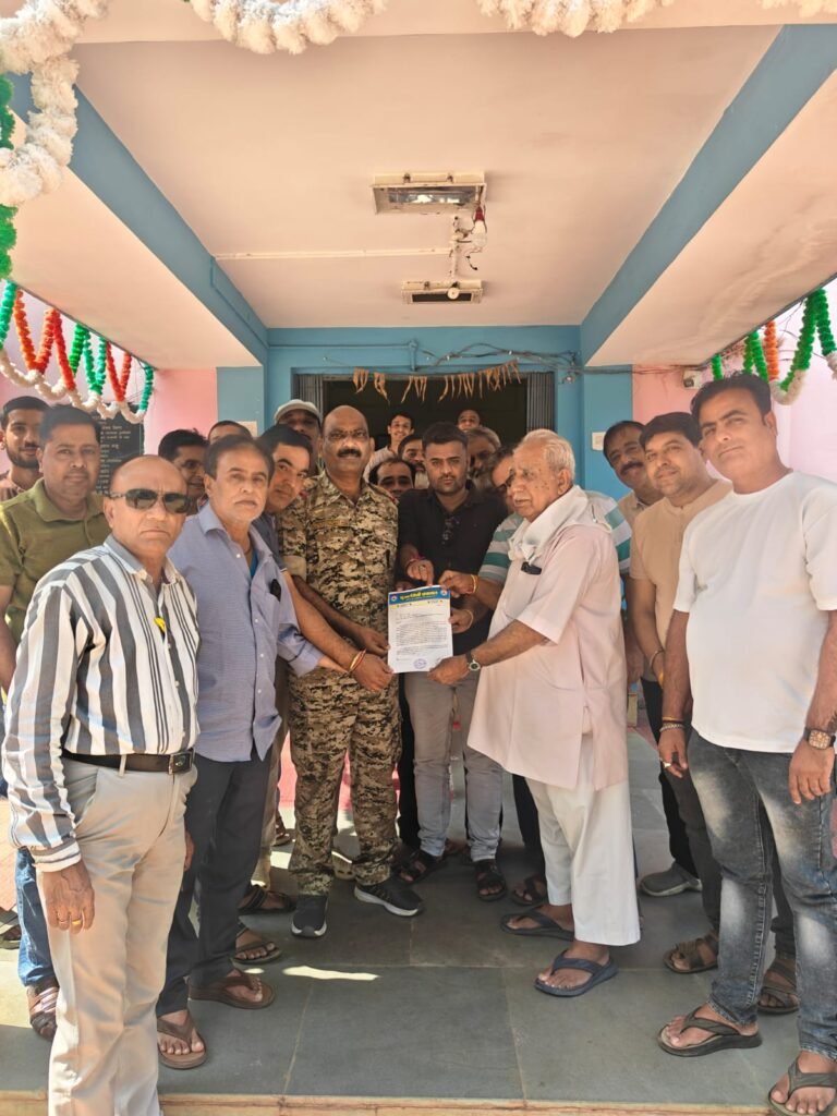 अभद्र टिप्पणी से सिंधी समाज आक्रोशित — छुरा थाने में शिकायत दर्ज, FIR की मांग तेज़ सिंधी समाज