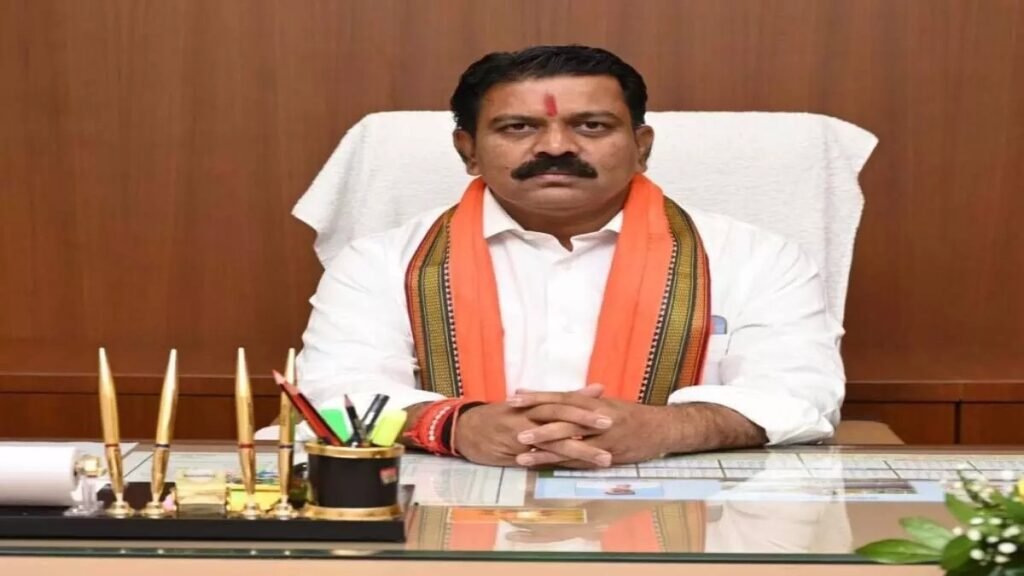 Chhattisgarh Police Constable Recruitment : गृहमंत्री विजय शर्मा और एडीजी एसआरपी कल्लूरी करेंगे शिकायतों की सुनवाई