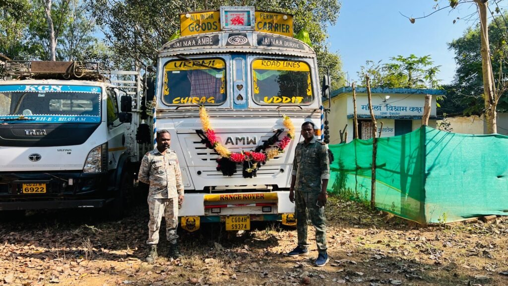 एक माह में 37 लाख से अधिक का अवैध धान जब्त