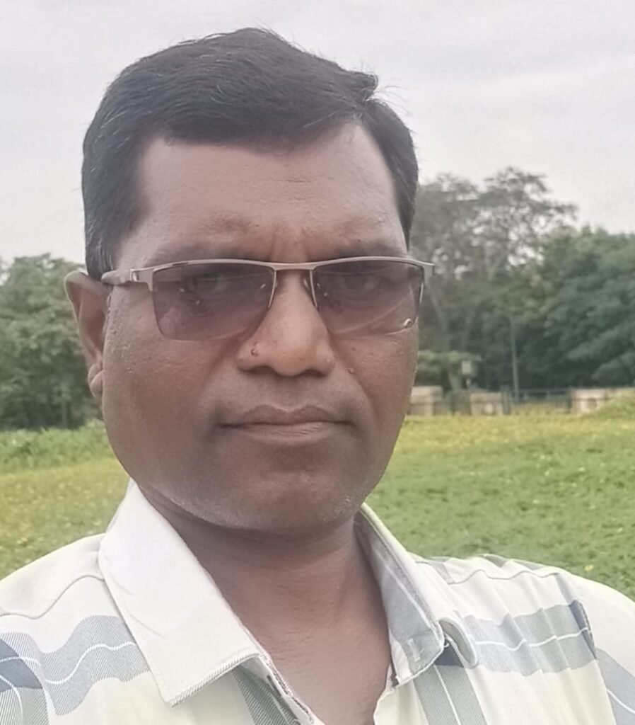 मानवता की मिसाल बने शिक्षक पुनाराम यादव, समय पर अस्पताल पहुंचाकर बचाई दो घायल युवकों की जान