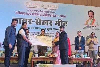 छत्तीसगढ़ के बिहान समूहों के उत्पाद को खरीददारों से मिला बेहतर रिस्पॉन्स