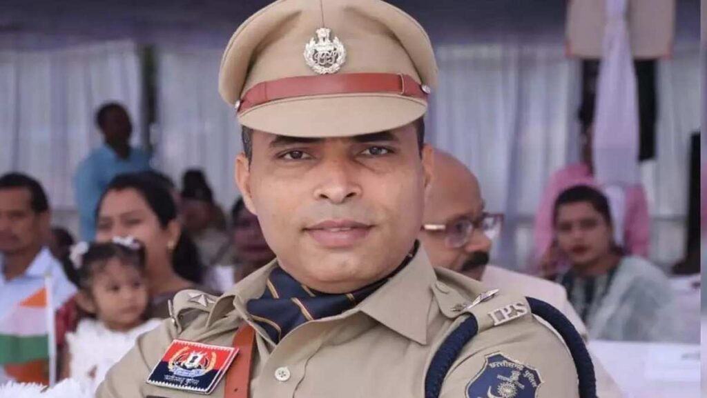IPS Jitendra Shukla : IPS जितेंद्र शुक्ला ने NSG में ग्रुप कमांडर का पद संभाला, छत्तीसगढ़ को मिला गौरव IPS Jitendra Shukla