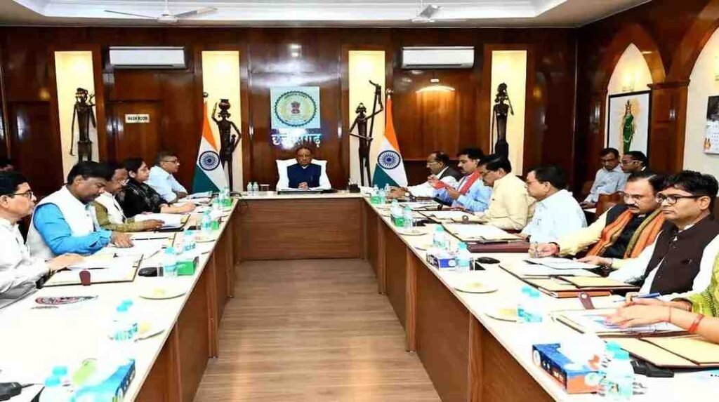 CG News : कैबिनेट का कल ‘बड़ा फैसला’ रायपुर पुलिस कमिश्नरी को लेकर खत्म हो सकता है इंतजार