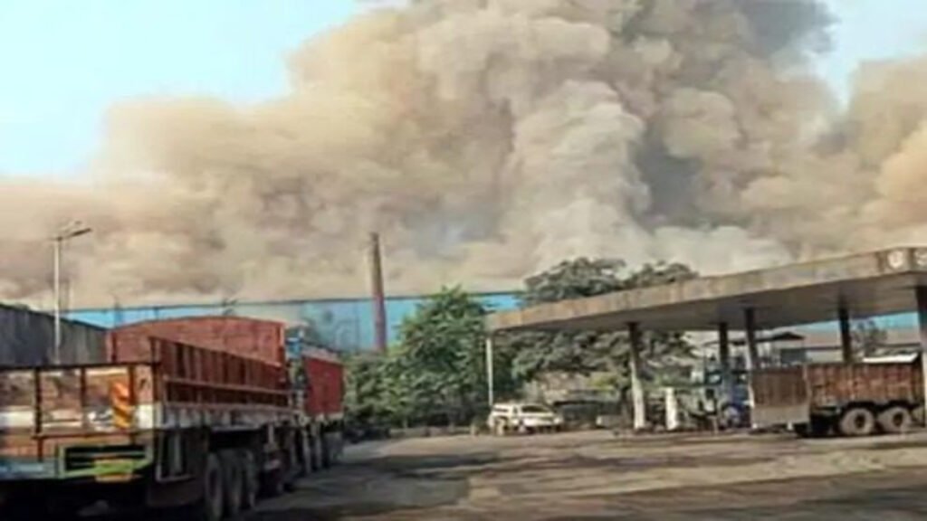 CG NEWS: रायगढ़ के उद्योगों में बड़ा खुलासा—3 साल में 55 मजदूरों की मौत, 63 घायल; सुरक्षा मानकों की अनदेखी बनी हादसों की वजह