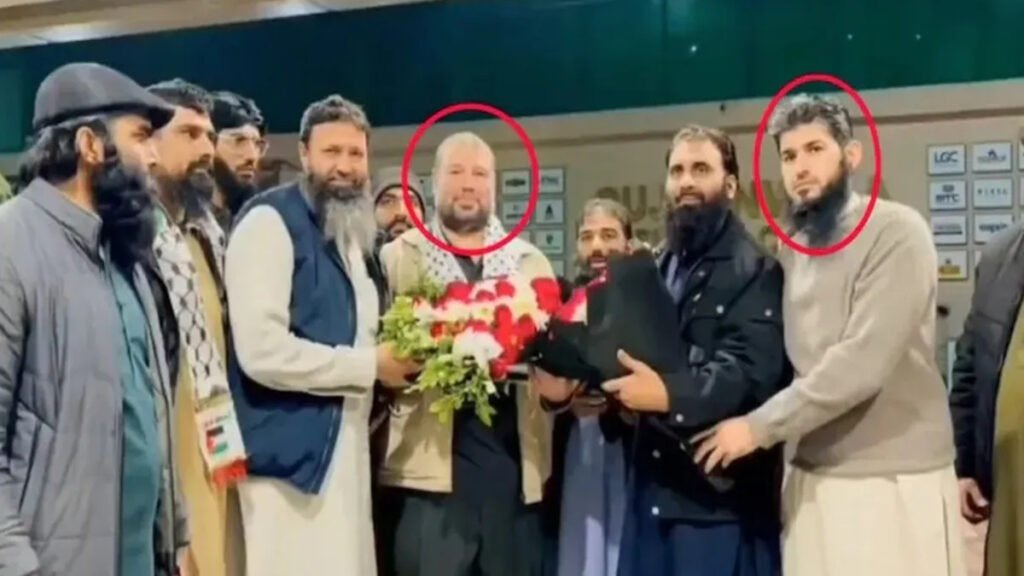 Terrorist Nexus In Pakistan : पाकिस्तान में आतंकी गठजोड़ का खतरा! हमास-लश्कर कमांडरों की गुप्त बैठक से बढ़ी चिंता Terrorist Nexus In Pakistan