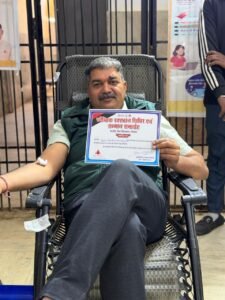 एसपी वेदव्रत सिरमौर रक्तदान
