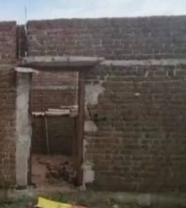 पीएम आवास में बड़ा घोटाला