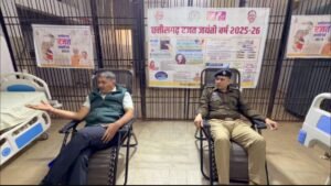 पुलिस द्वारा रक्तदान
