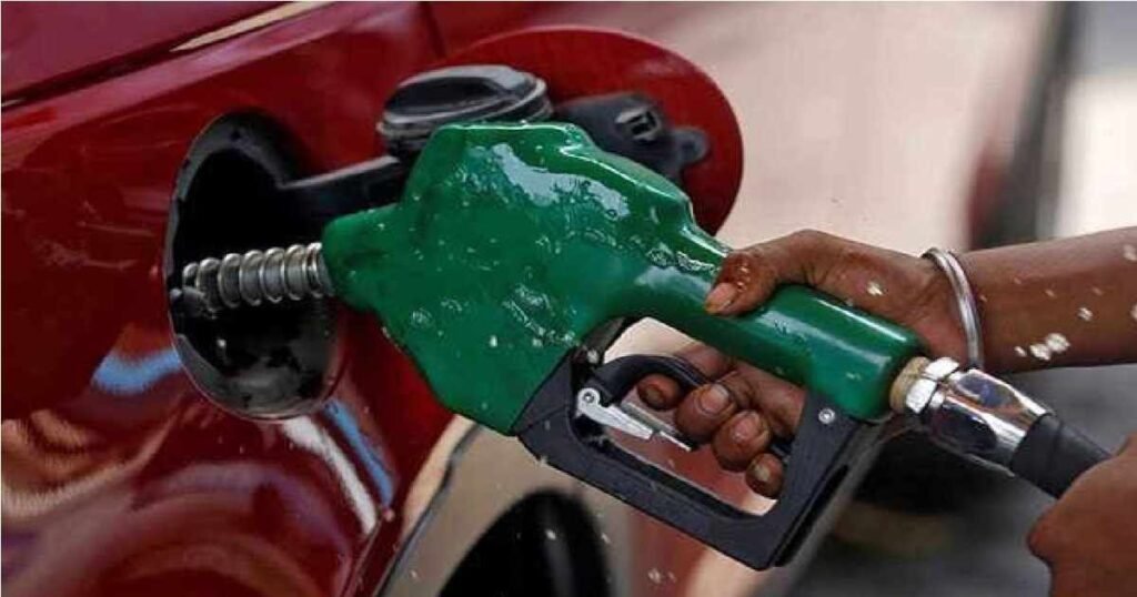 Petrol Diesel Rate : ₹31 लीटर पेट्रोल का सच 26 फरवरी को जारी हुए नए रेट, जानें सोशल मीडिया के दावे में कितनी है हकीकत Petrol Diesel Rate