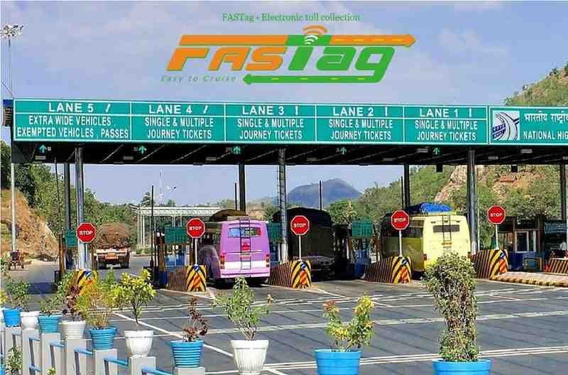 Toll Plaza Cashless Rule April 2026 : नेशनल हाईवे पर बंद हो रहा कैश सिस्टम, अब सिर्फ UPI और FASTag से खुलेगा बैरियर Toll Plaza Cashless Rule April 2026