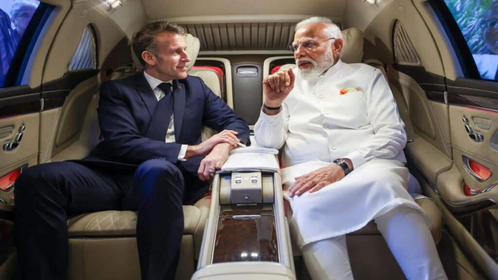 India-France’S Unbreakable Friendship : मैक्रों ने PM मोदी संग शेयर की ‘जय हो’ वाली फोटो, 3.25 लाख करोड़ की डिफेंस डील से पाकिस्तान में खलबली