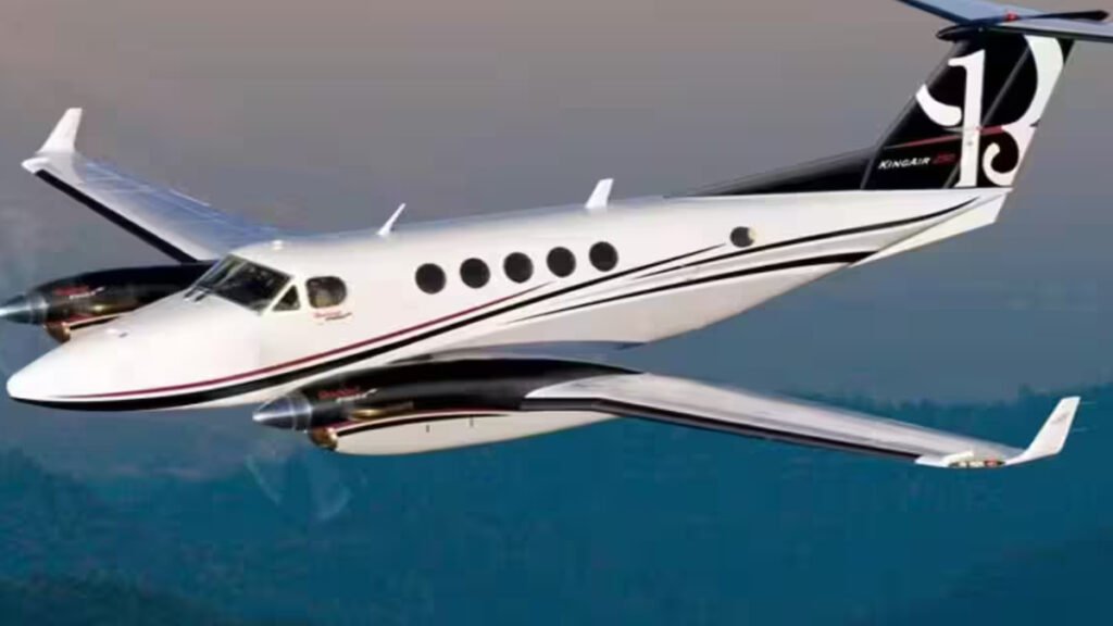 अजित पवार विमान हादसे के बाद DGCA का बड़ा एक्शन’ VSR वेंचर्स के 4 विमानों की उड़ान पर लगी रोक