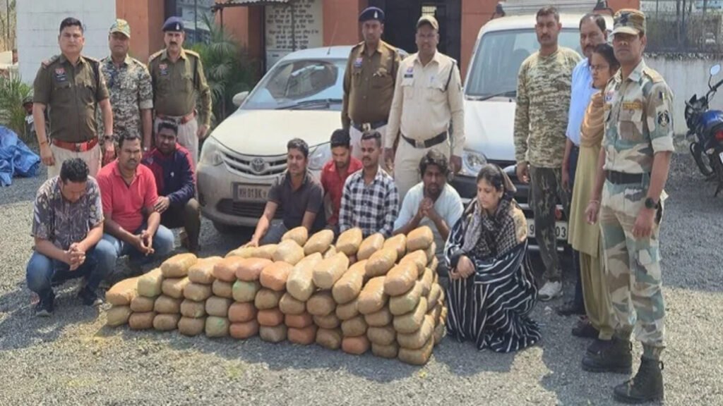 Big Police Action: ओडिशा से महाराष्ट्र जा रहा 68 लाख का गांजा जब्त, महिला समेत 8 तस्कर गिरफ्तार