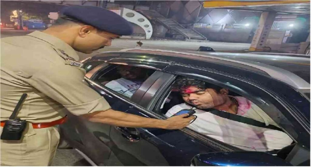 Chhattisgarh Police Holi Campaign : होली हुड़दंगियों पर पुलिस का काल 42 पॉइंट पर नाकाबंदी, 130 नशेड़ी ड्राइवर धरे गए Chhattisgarh Police Holi Campaign