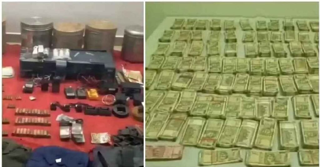 Naxal Operation 2026 : नक्सलियों के डंप से 46 लाख बरामद, 2000 के नोटों ने पुलिस को भी चौंकाया Naxal Operation 2026