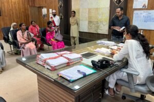 कलेक्टर नम्रता जैन की जन सुनवाई