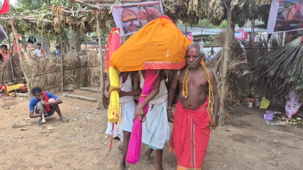 चिकटराज देव मंडई मेला