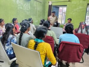 पुलिस जनसंपर्क अभियान