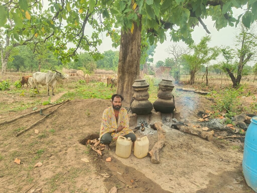 महुआ शराब जब्ती