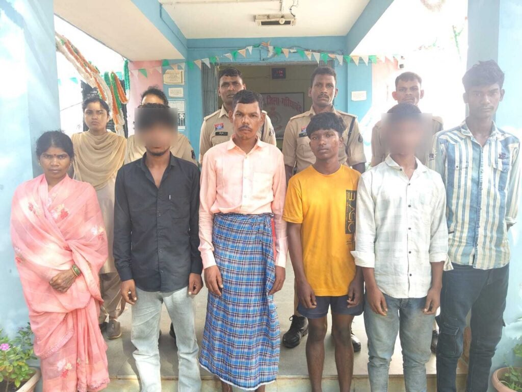 डोंगरीपानी पुलिस कार्रवाई