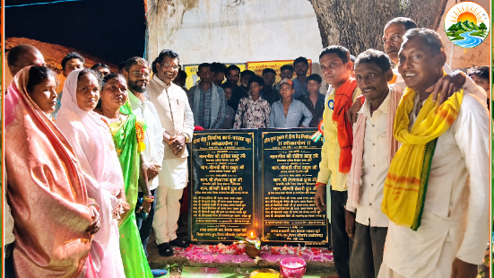 CG NEWS: भक्ति के बीच विकास का बड़ा संदेश! परसदा खुर्द में रोहित साहू ने गिनाईं सरकार की योजनाएं परसदा खुर्द विकास कार्य